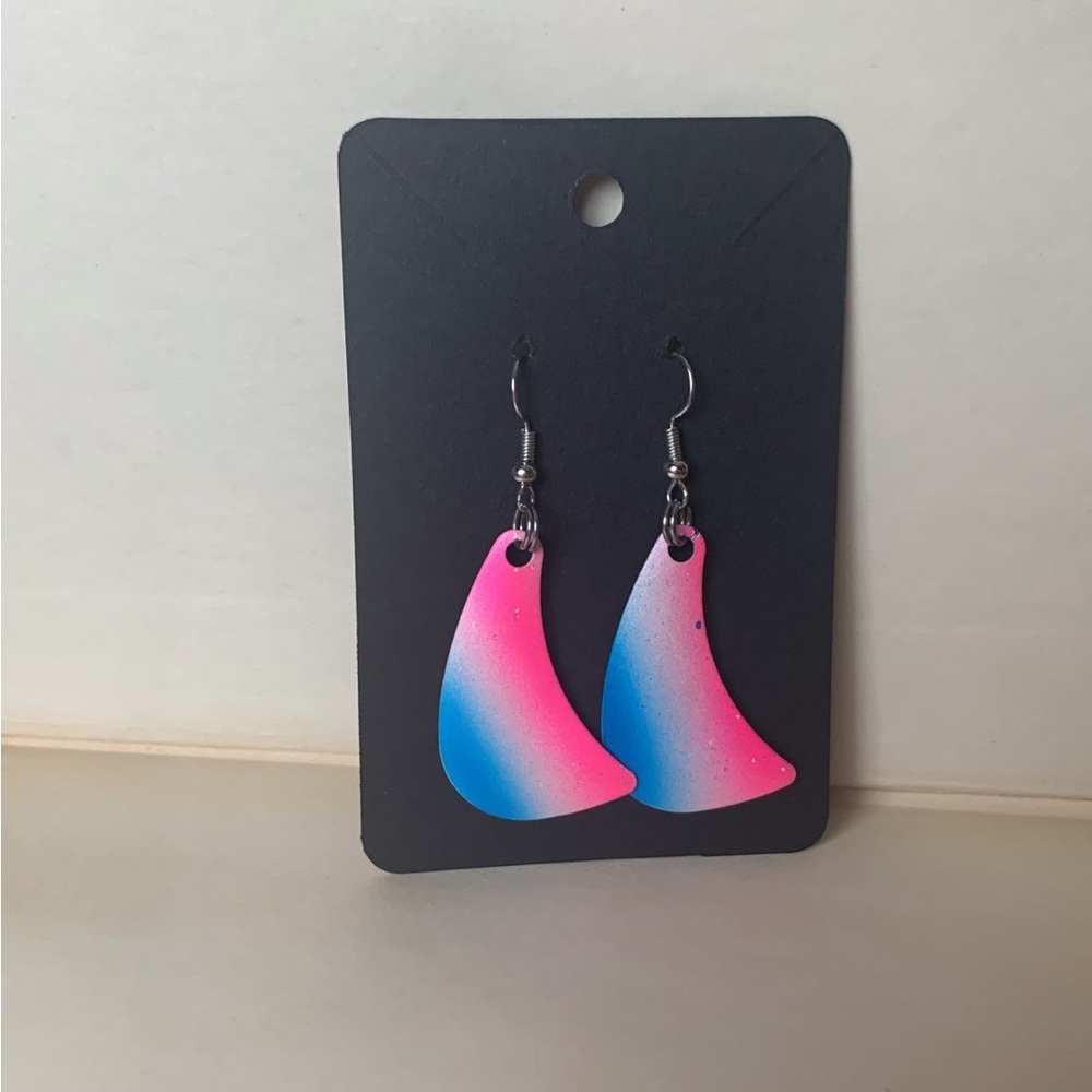 Handmade fishing Luer earrings